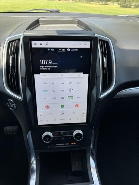 Ford Edge Titanium AWD 2024