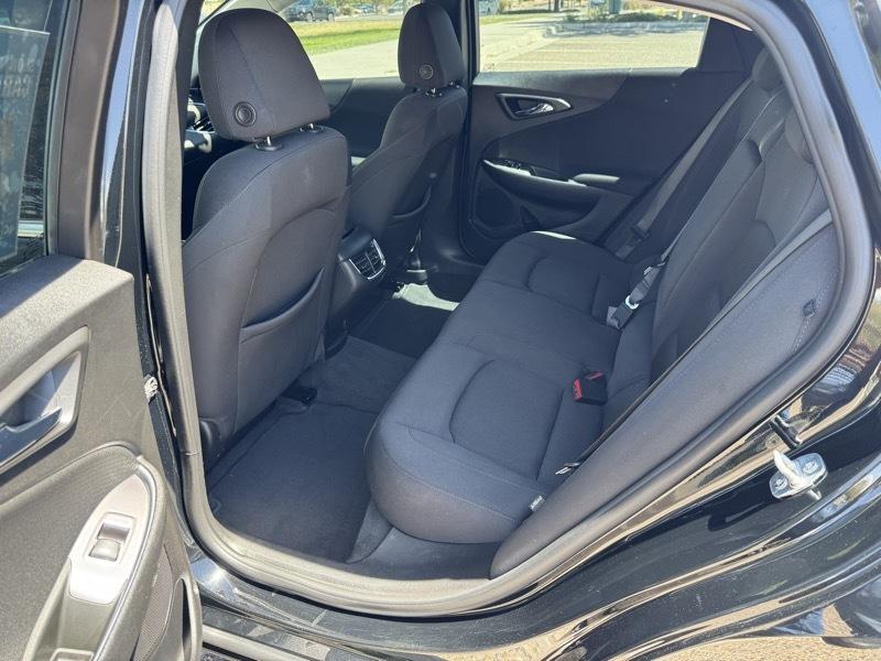 Chevrolet Malibu 4dr Sdn LT 2021