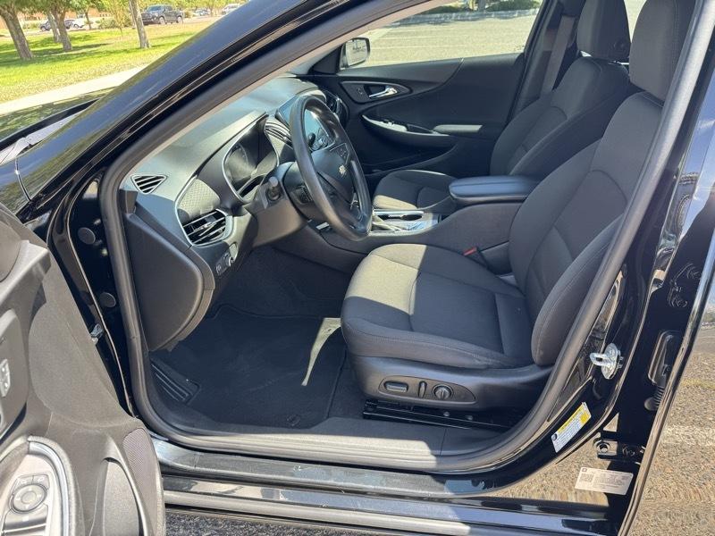 Chevrolet Malibu 4dr Sdn LT 2021