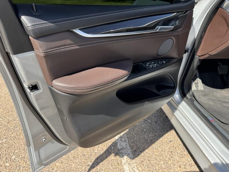 BMW X5 xDrive50i Sports Activity Vehicle 2017