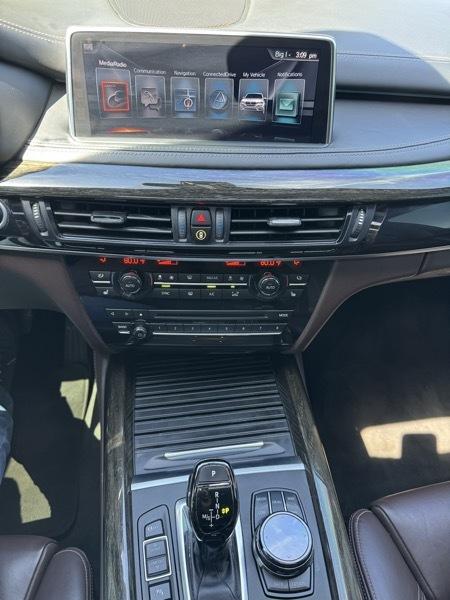 BMW X5 xDrive50i Sports Activity Vehicle 2017