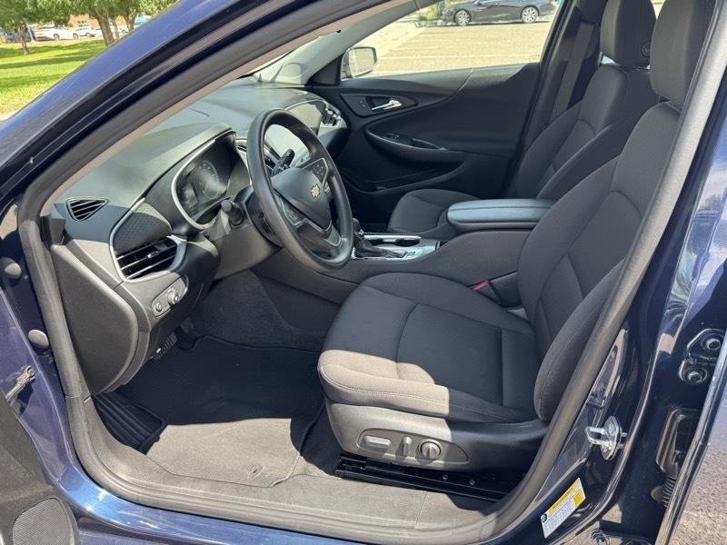 Chevrolet Malibu 4dr Sdn LT 2022