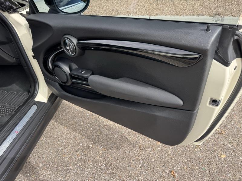 MINI Hardtop 2 Door Cooper S FWD 2020
