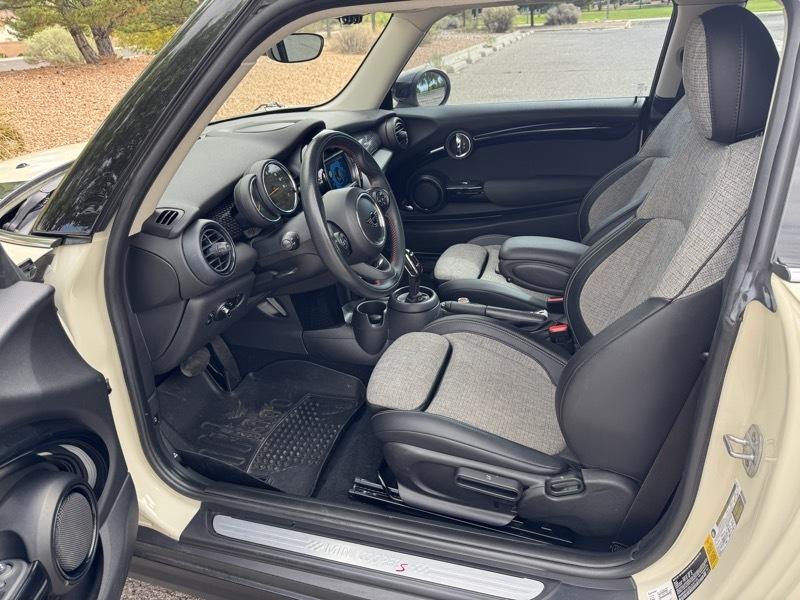 MINI Hardtop 2 Door Cooper S FWD 2020