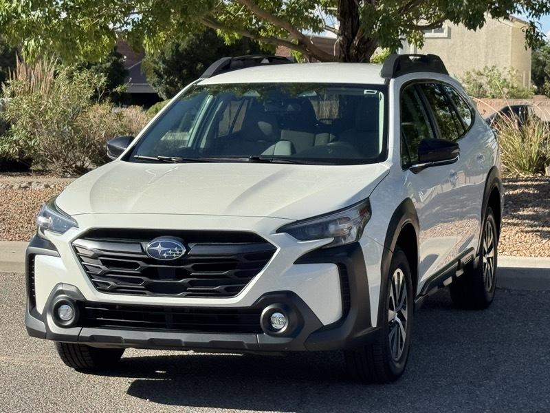 Subaru Outback Premium AWD 2024
