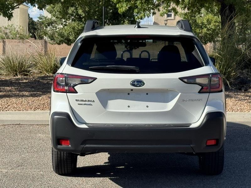 Subaru Outback Premium AWD 2024