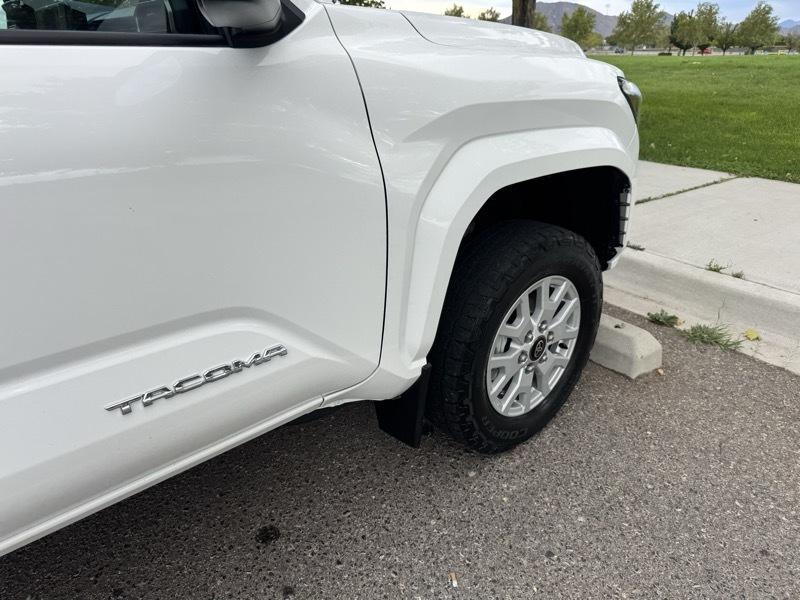 Toyota Tacoma 4WD TRD Off Road Double Cab 5' Bed MT (Natl) 2024