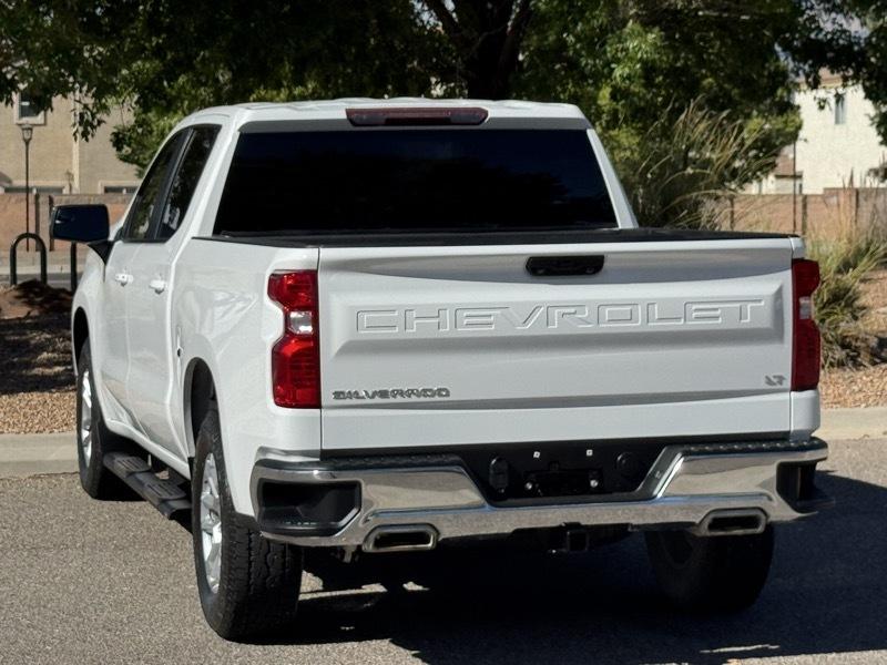 Chevrolet Silverado 1500 4WD Crew Cab 147" LT w/1LT 2023