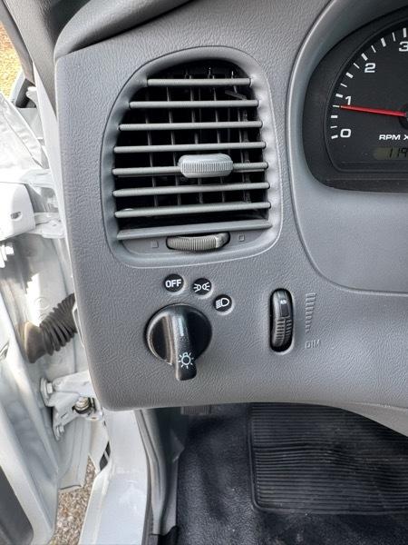 Ford Ranger Reg Cab 112" WB Sport 2006