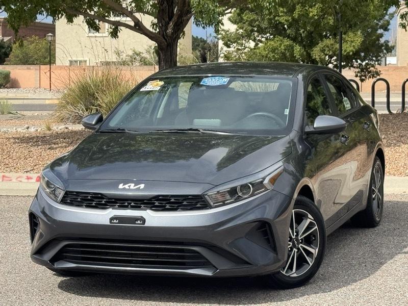 2022 Kia Forte LXS IVT