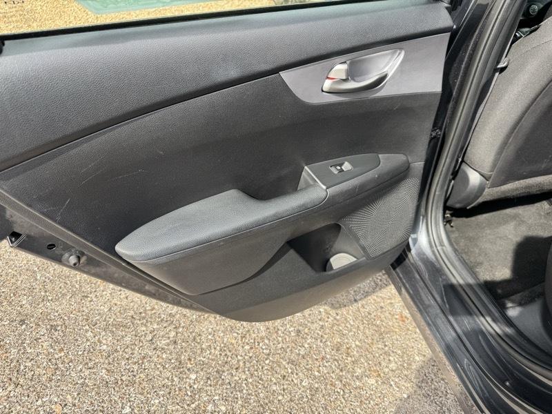 Kia Forte LXS IVT 2022