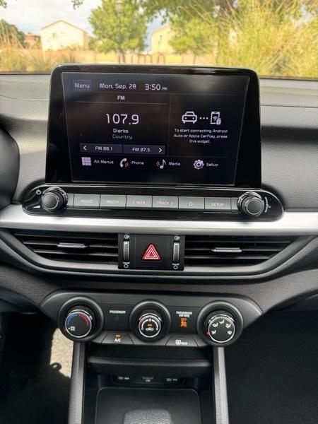 Kia Forte LXS IVT 2022