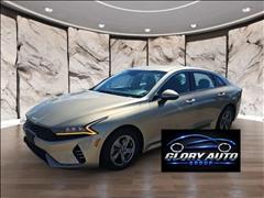 2022 Kia K5 