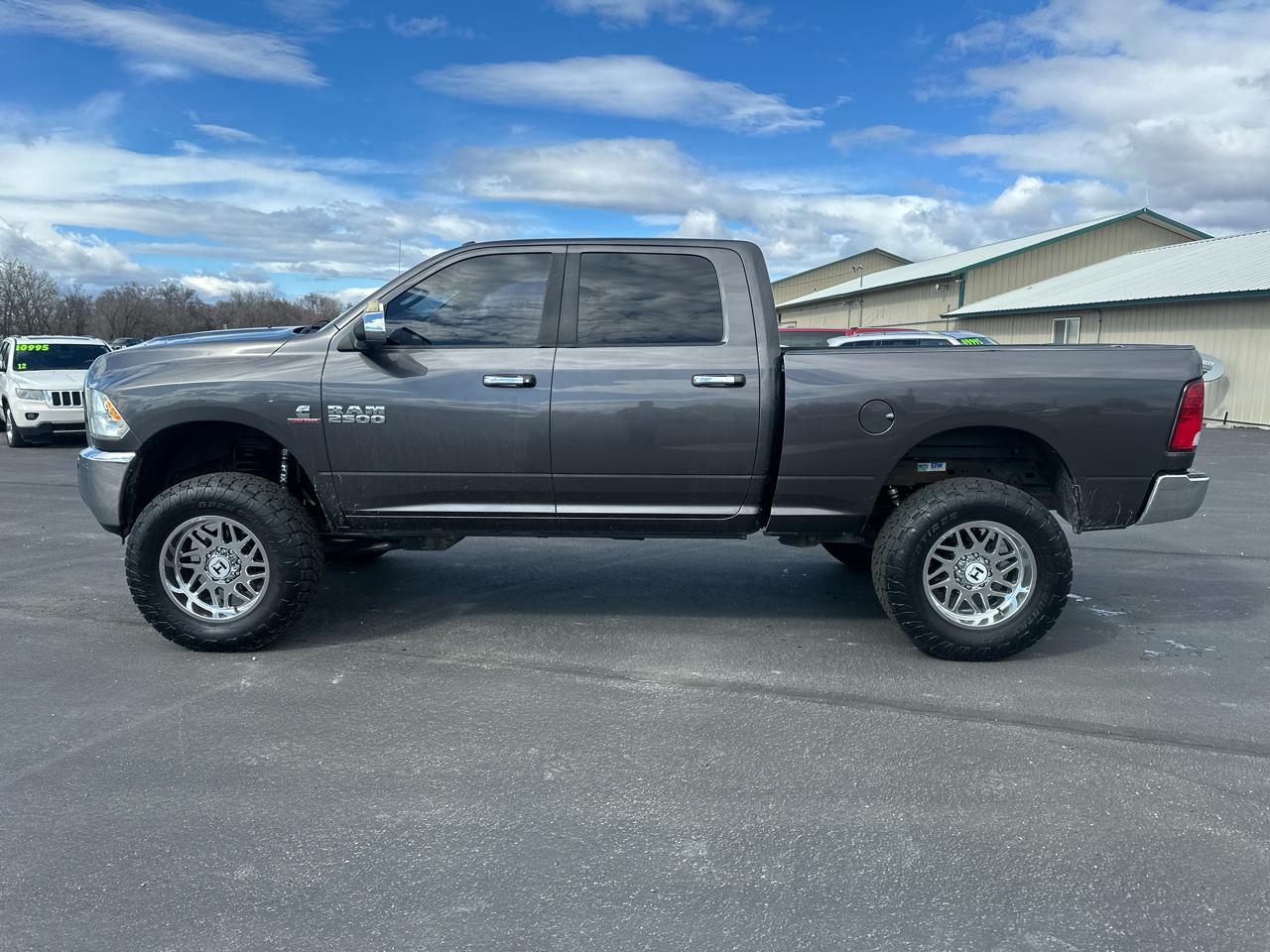 RAM 2500 4WD Crew Cab 149" SLT 2015