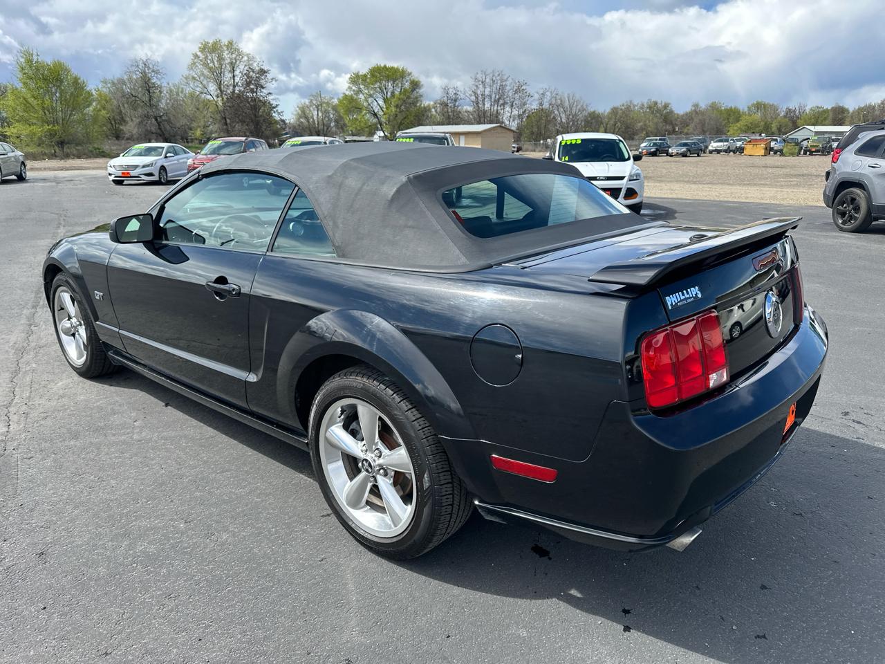 Ford Mustang GT Convertible  2007