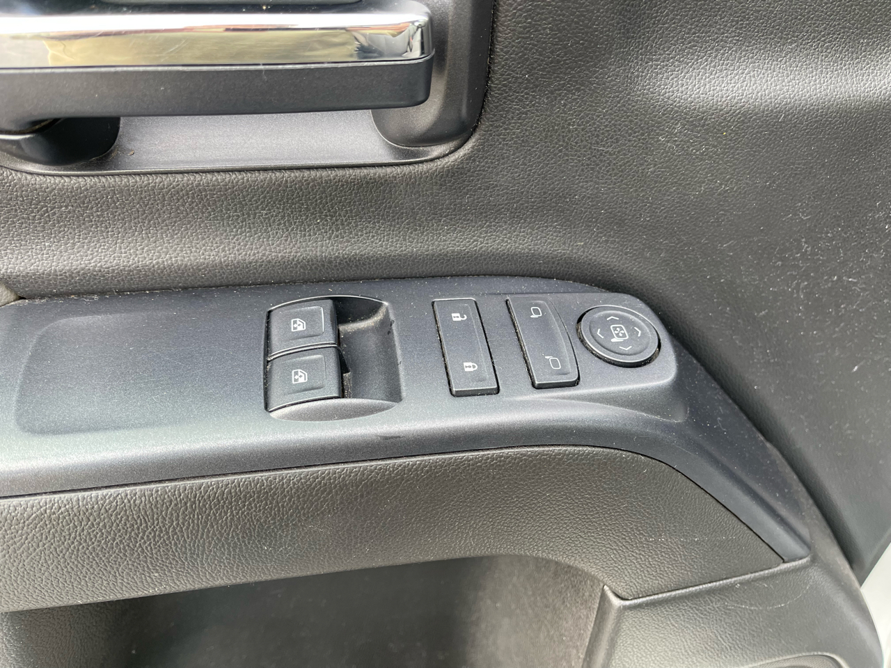 GMC Sierra 1500 2WD Reg Cab 133.0" 2015