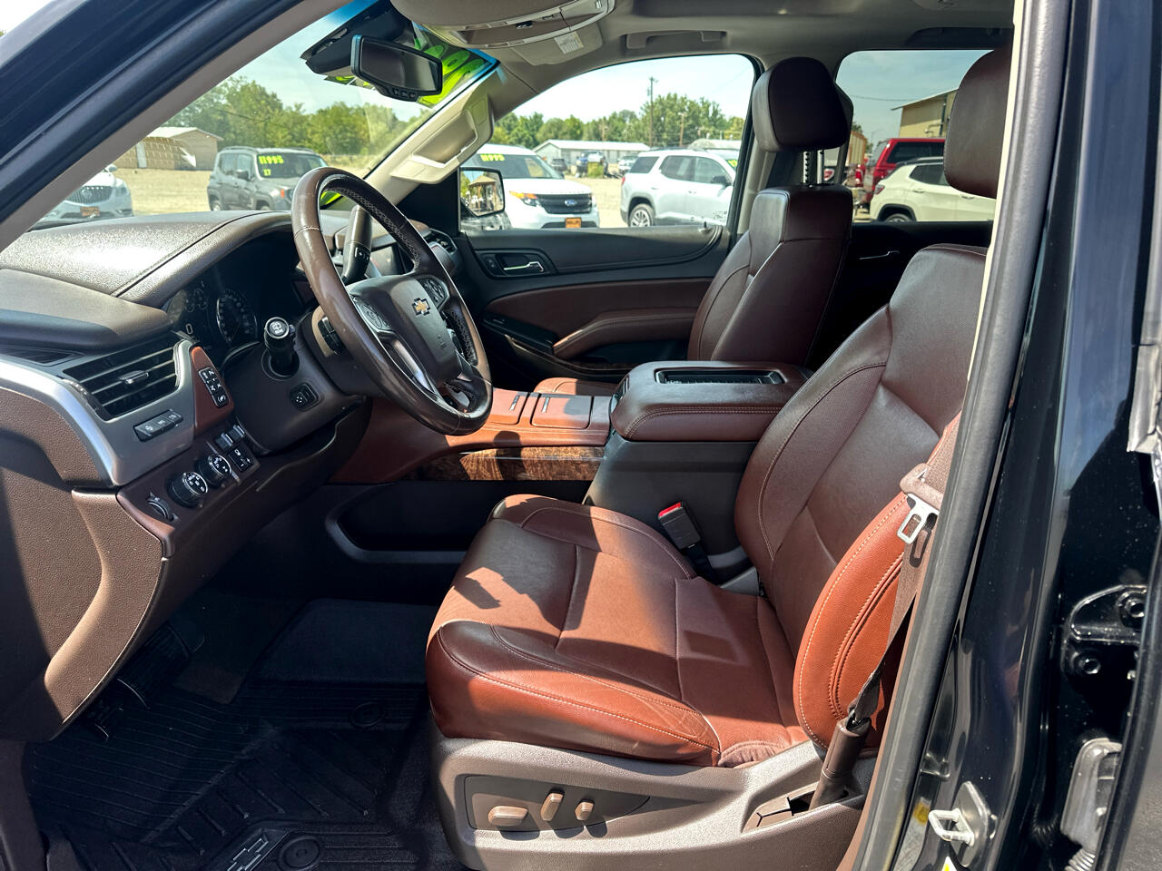 Chevrolet Tahoe 4WD 4dr Premier 2017 Chevrolet Tahoe 4WD 4dr Premier 2017