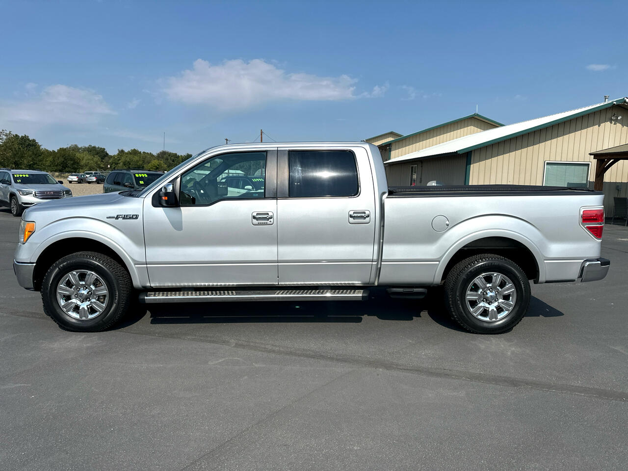 2010 Ford F-150 Lariat photo 2