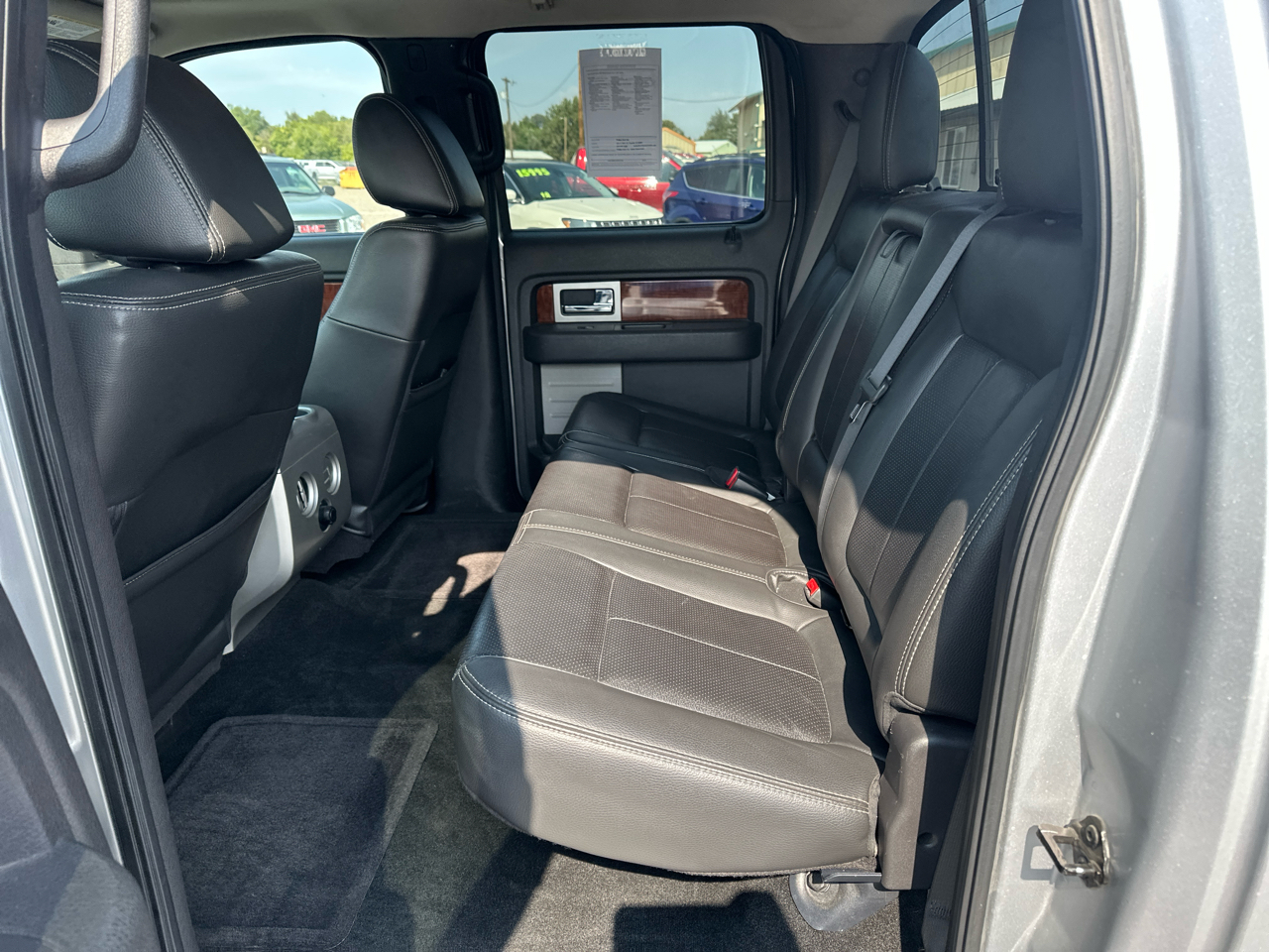 2010 Ford F-150 Lariat photo 13