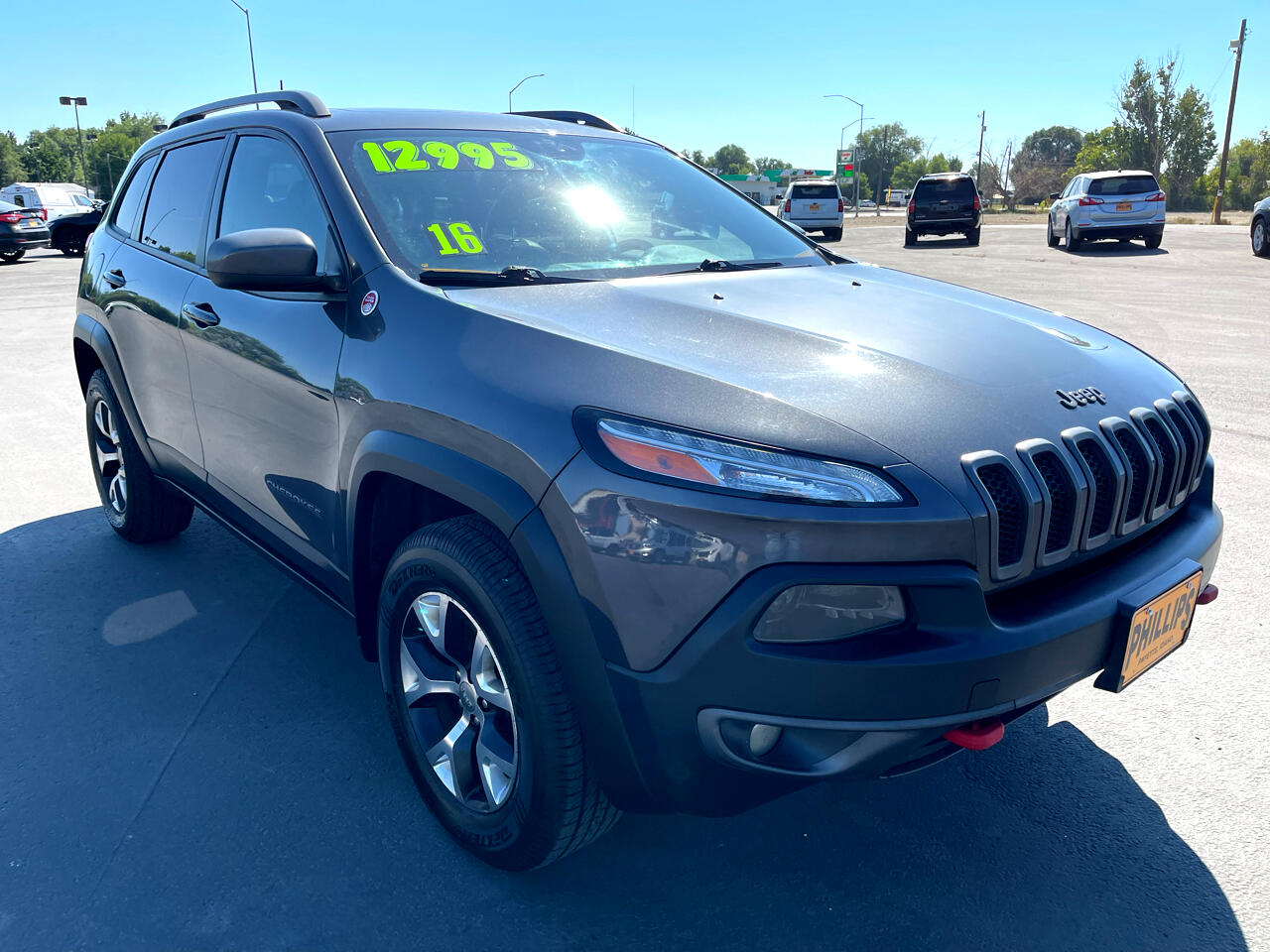2016 Jeep Cherokee Trailhawk photo 4