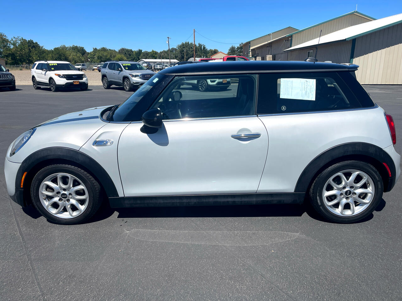 2015 Mini Cooper Hardtop S photo 2