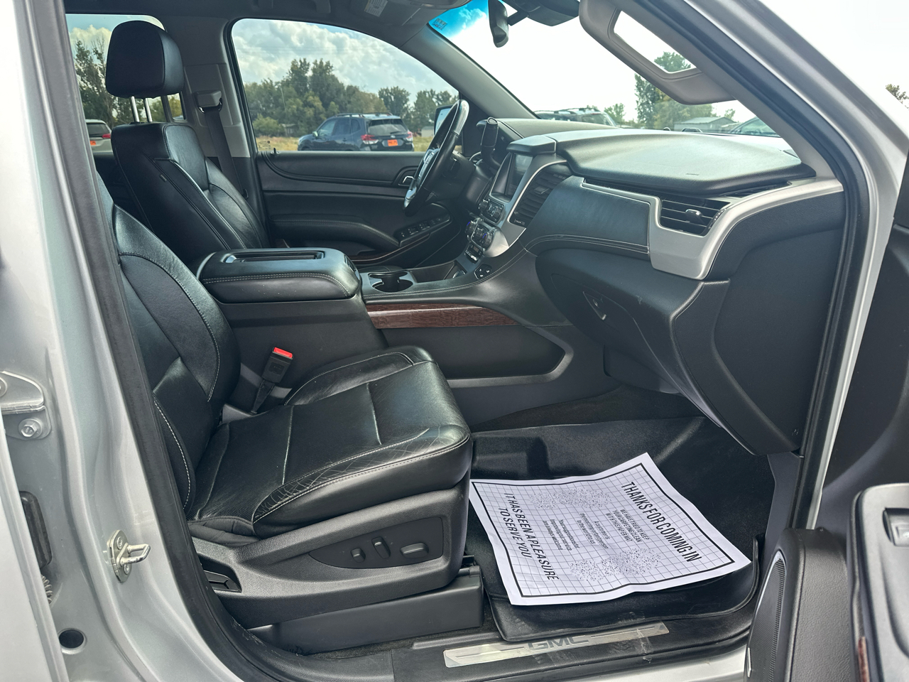 2017 Gmc Yukon XL SLT photo 13