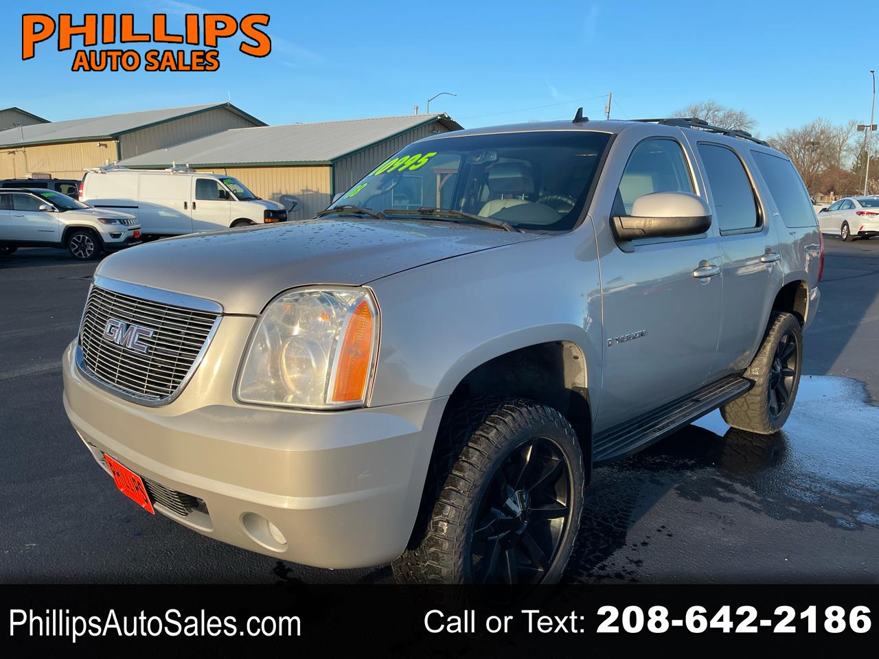 2008 GMC Yukon SLE1's photo
