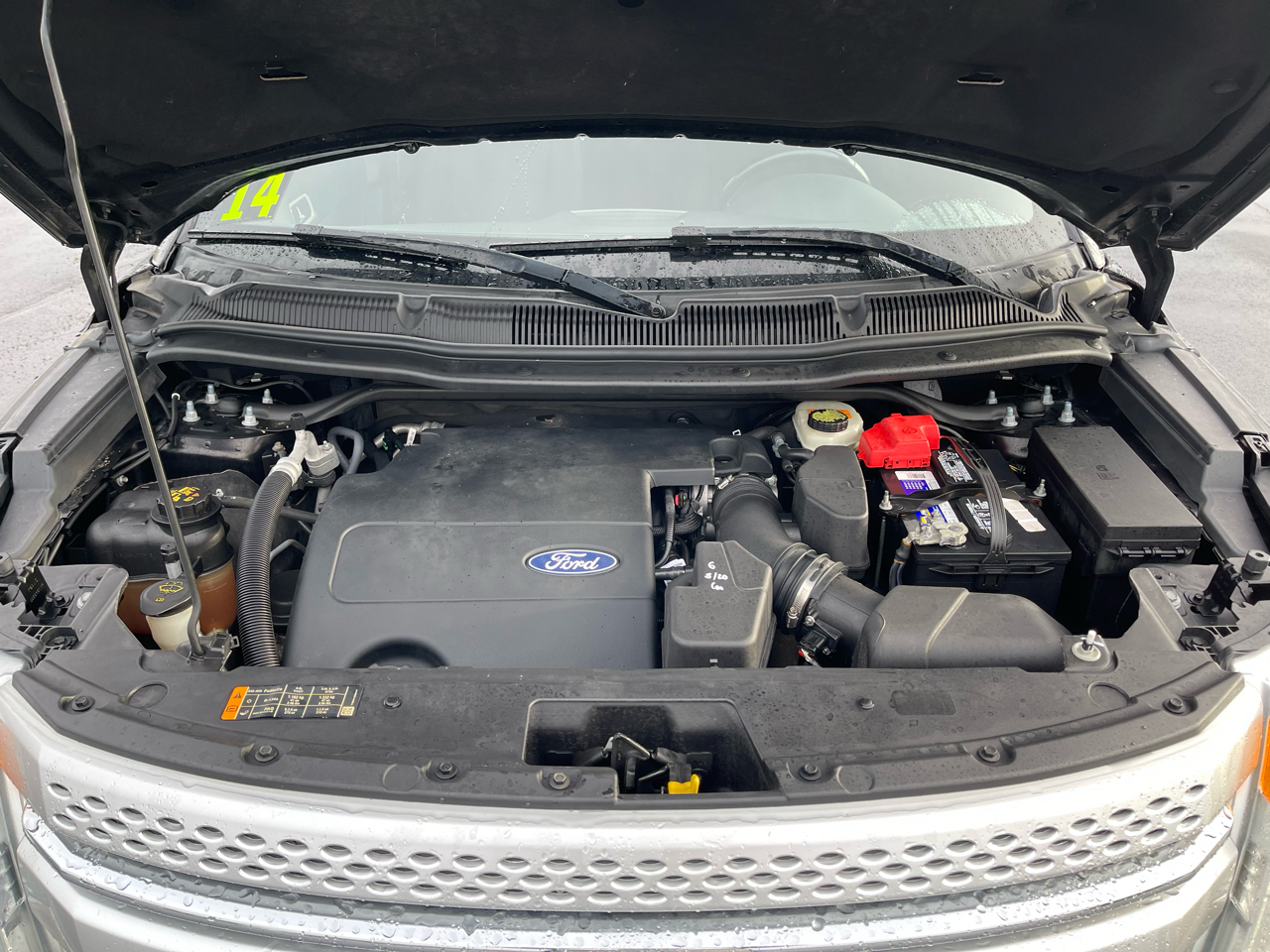 Ford Explorer 4WD 4dr XLT 2014