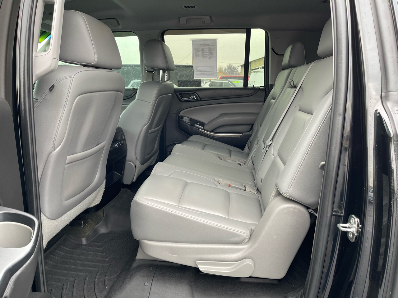 Chevrolet Suburban 4WD 4dr LT 2015
