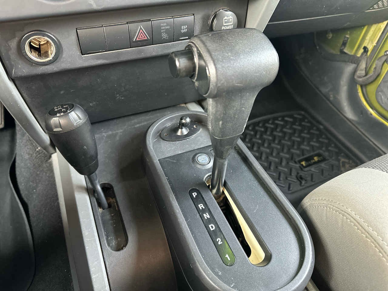 Jeep Wrangler 4WD 4dr Unlimited X 2007