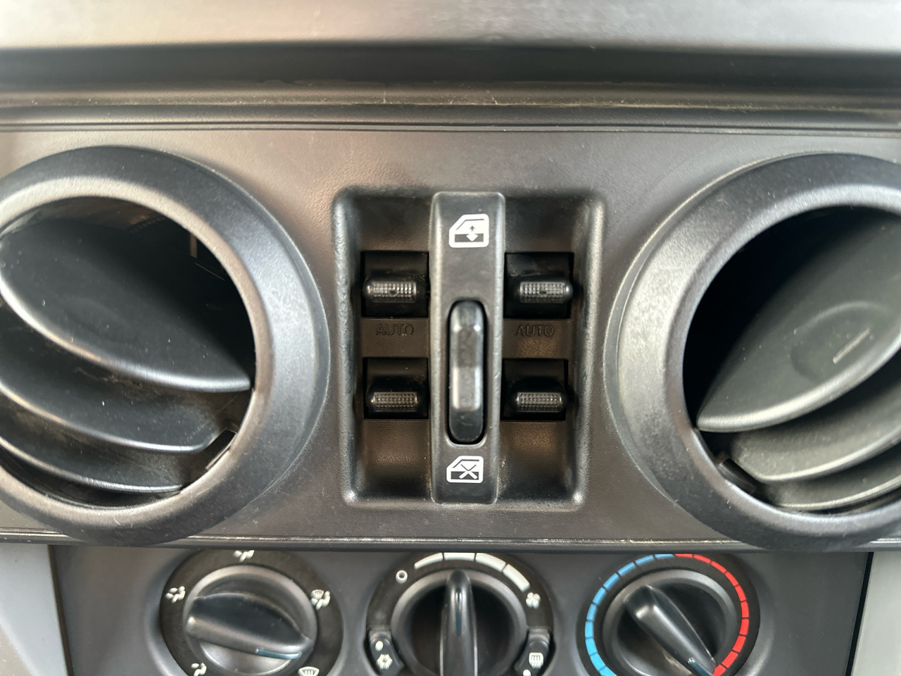 Jeep Wrangler 4WD 4dr Unlimited X 2007