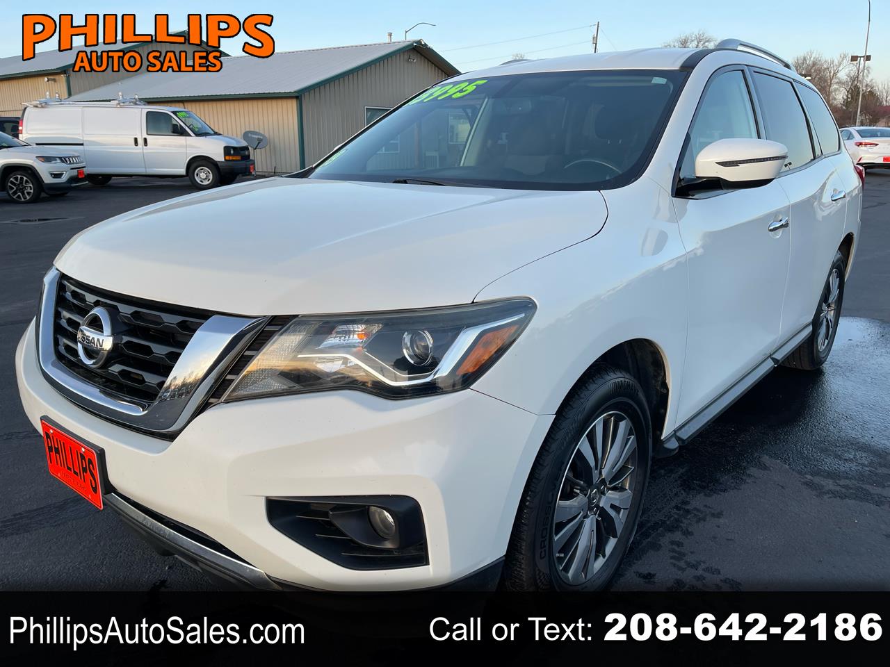 2019 Nissan Pathfinder FWD SV