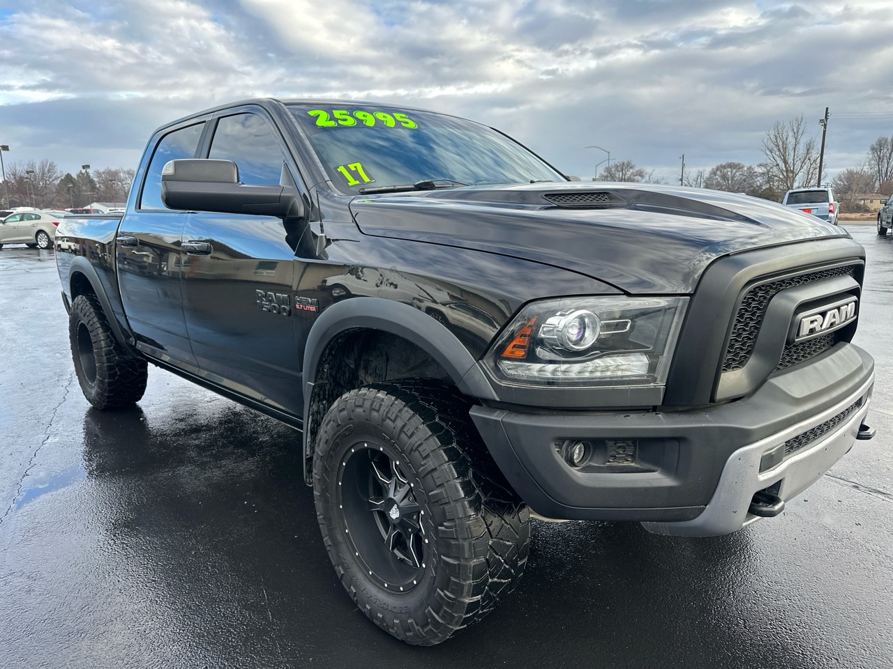 RAM 1500 Rebel 4x4 Crew Cab 5'7" Box 2017