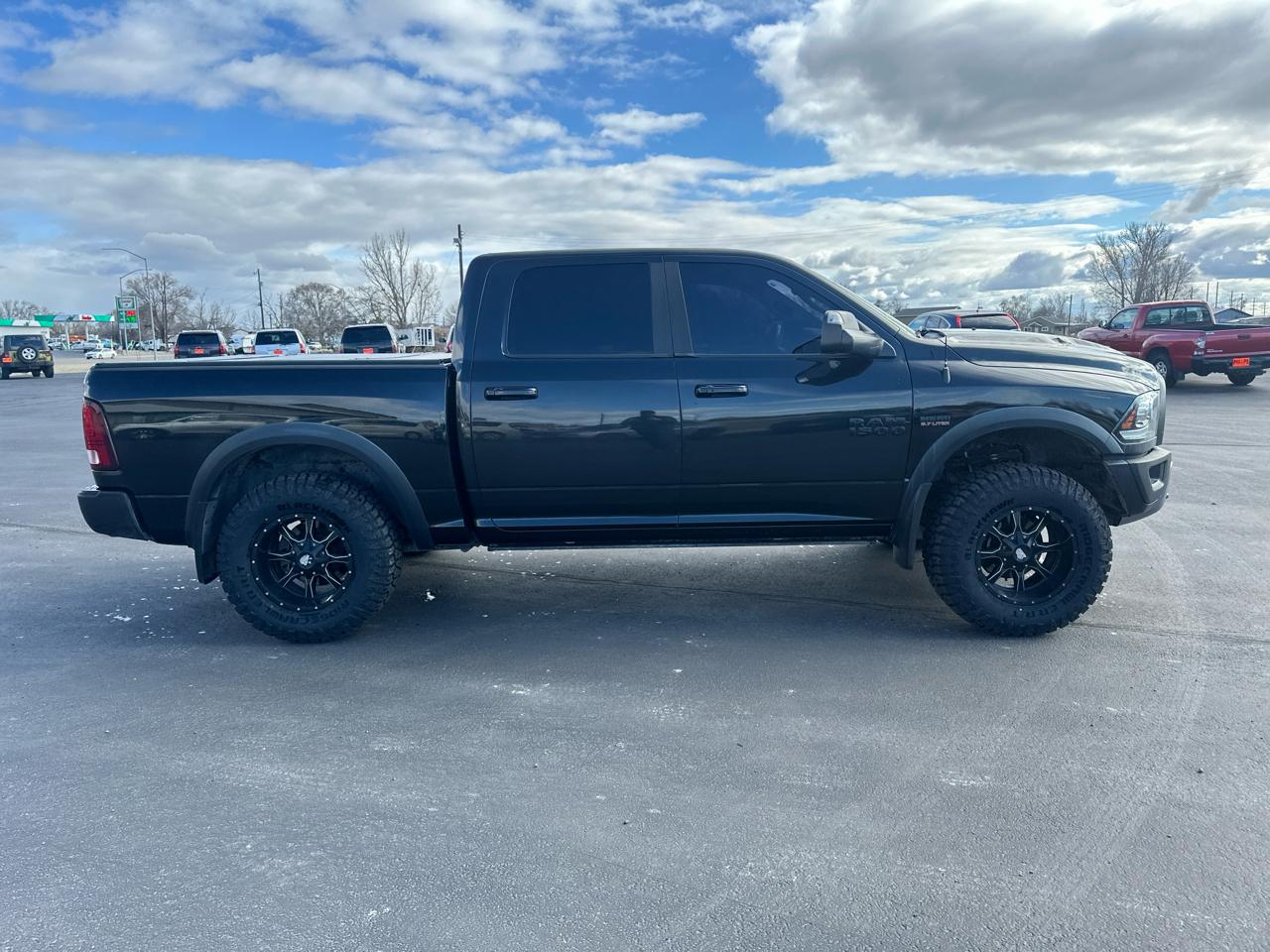 RAM 1500 Rebel 4x4 Crew Cab 5'7" Box 2017