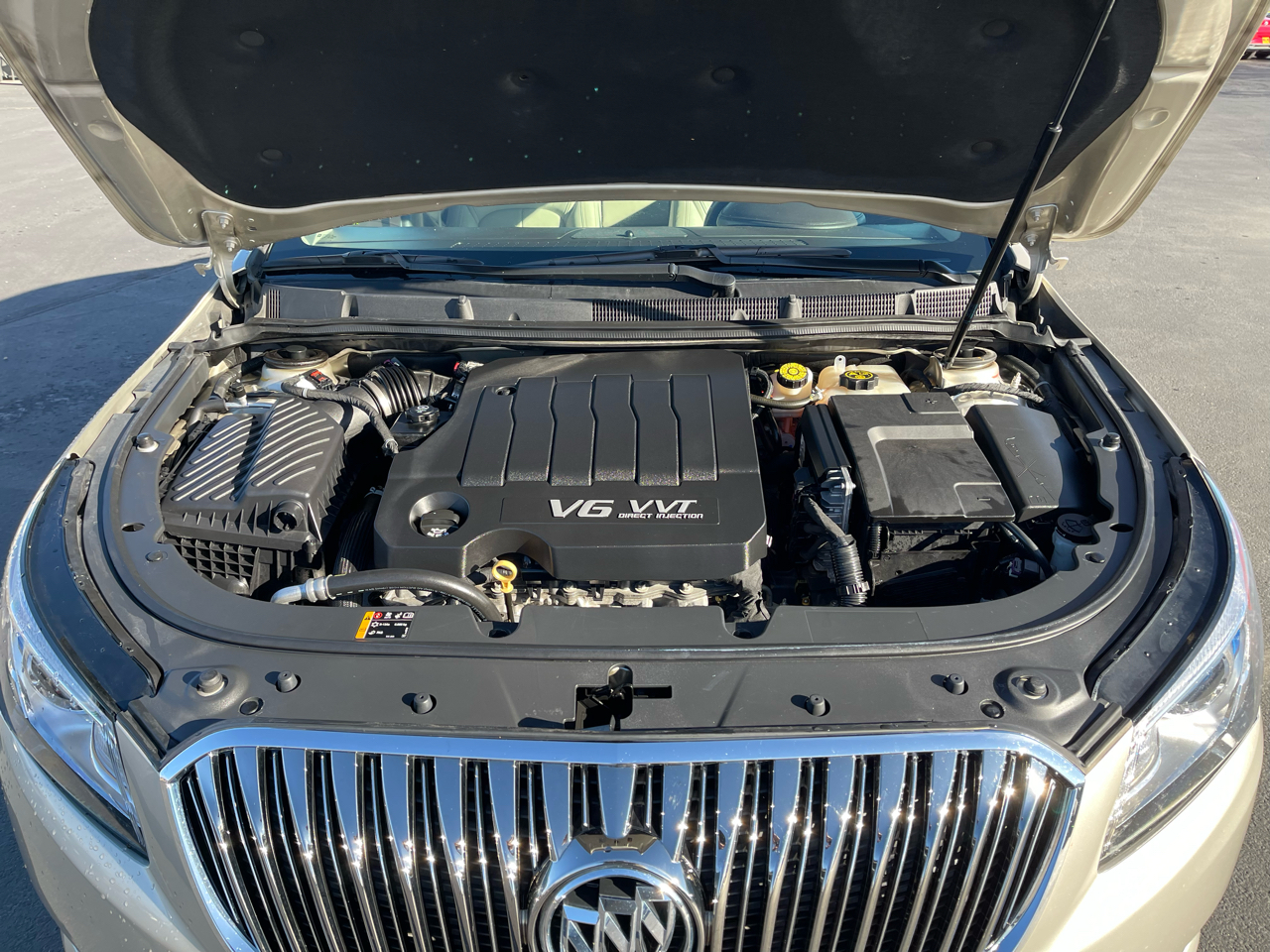 Buick LaCrosse 4dr Sdn Premium I AWD 2015