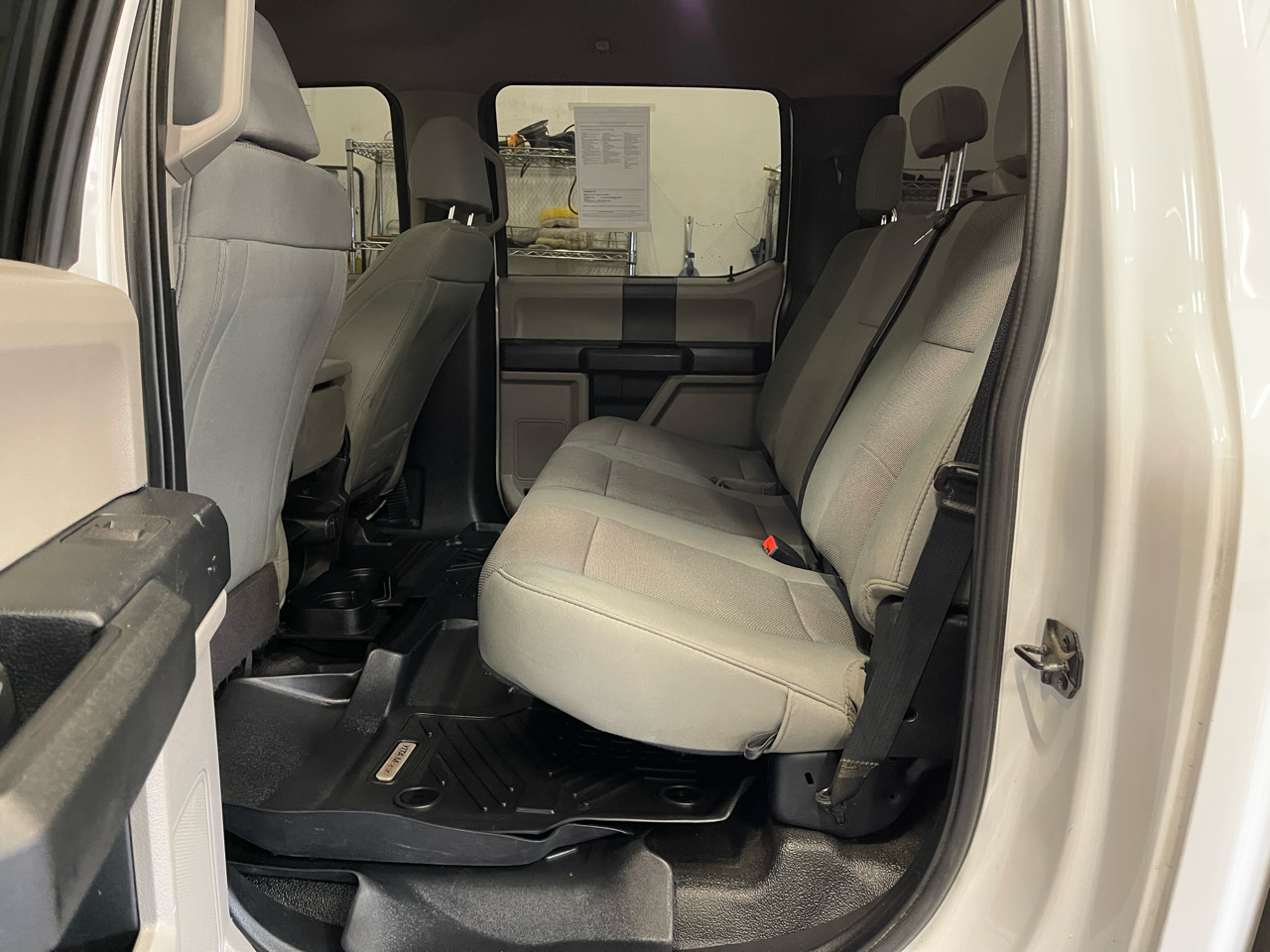 Ford Super Duty F-350 SRW XL 4WD Crew Cab 8' Box 2020