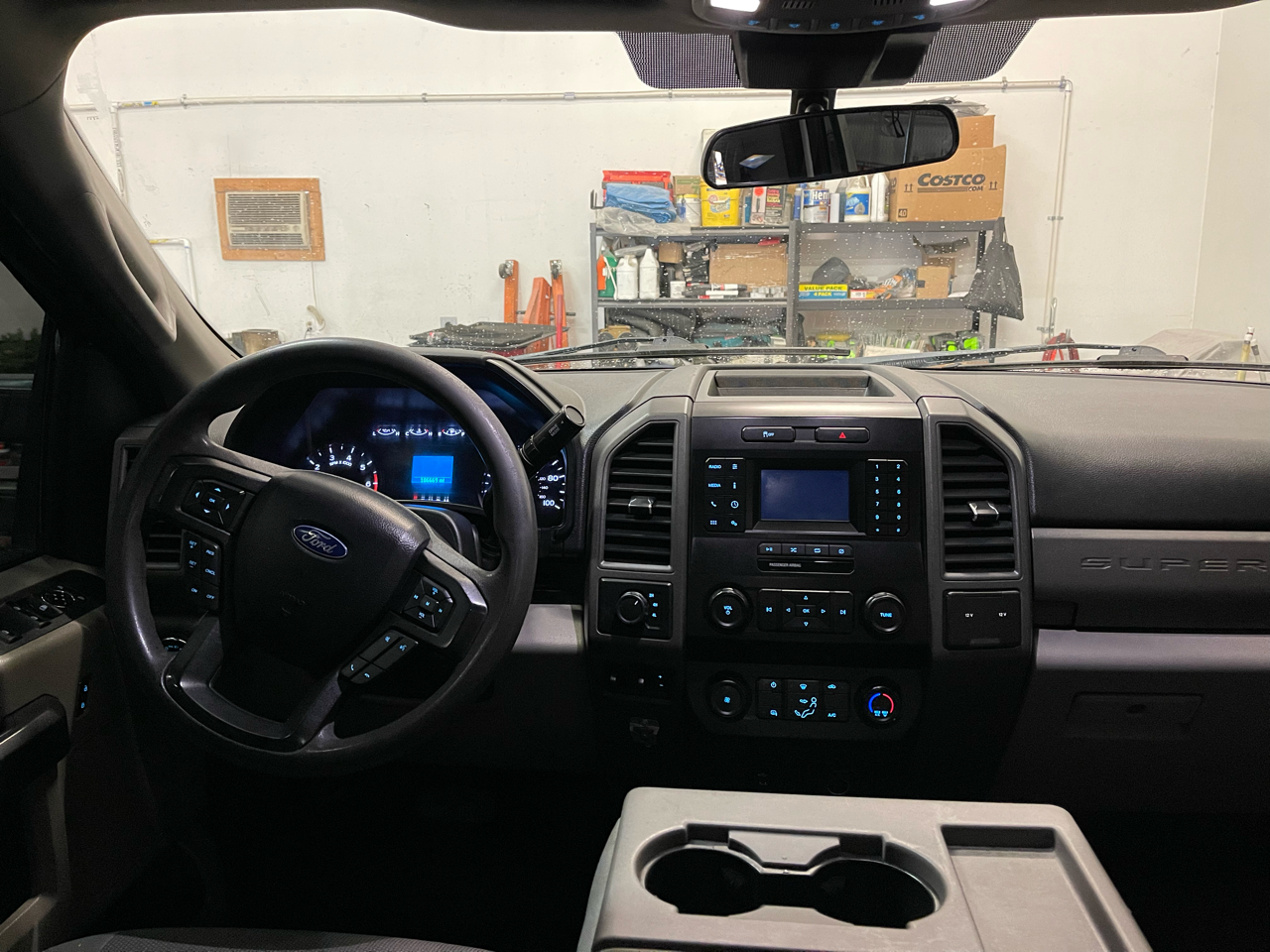 Ford Super Duty F-350 SRW XL 4WD Crew Cab 8' Box 2020