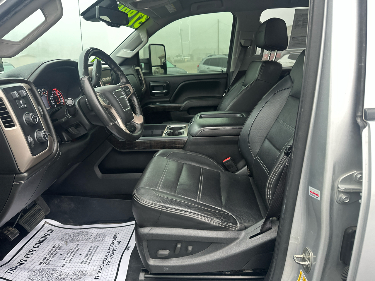 GMC Sierra 2500HD 4WD Crew Cab 153.7" Denali 2015