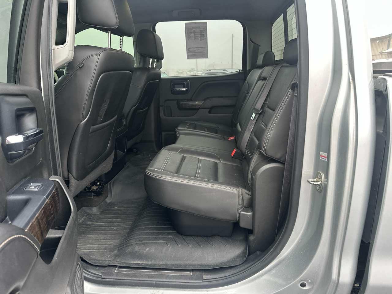 GMC Sierra 2500HD 4WD Crew Cab 153.7" Denali 2015