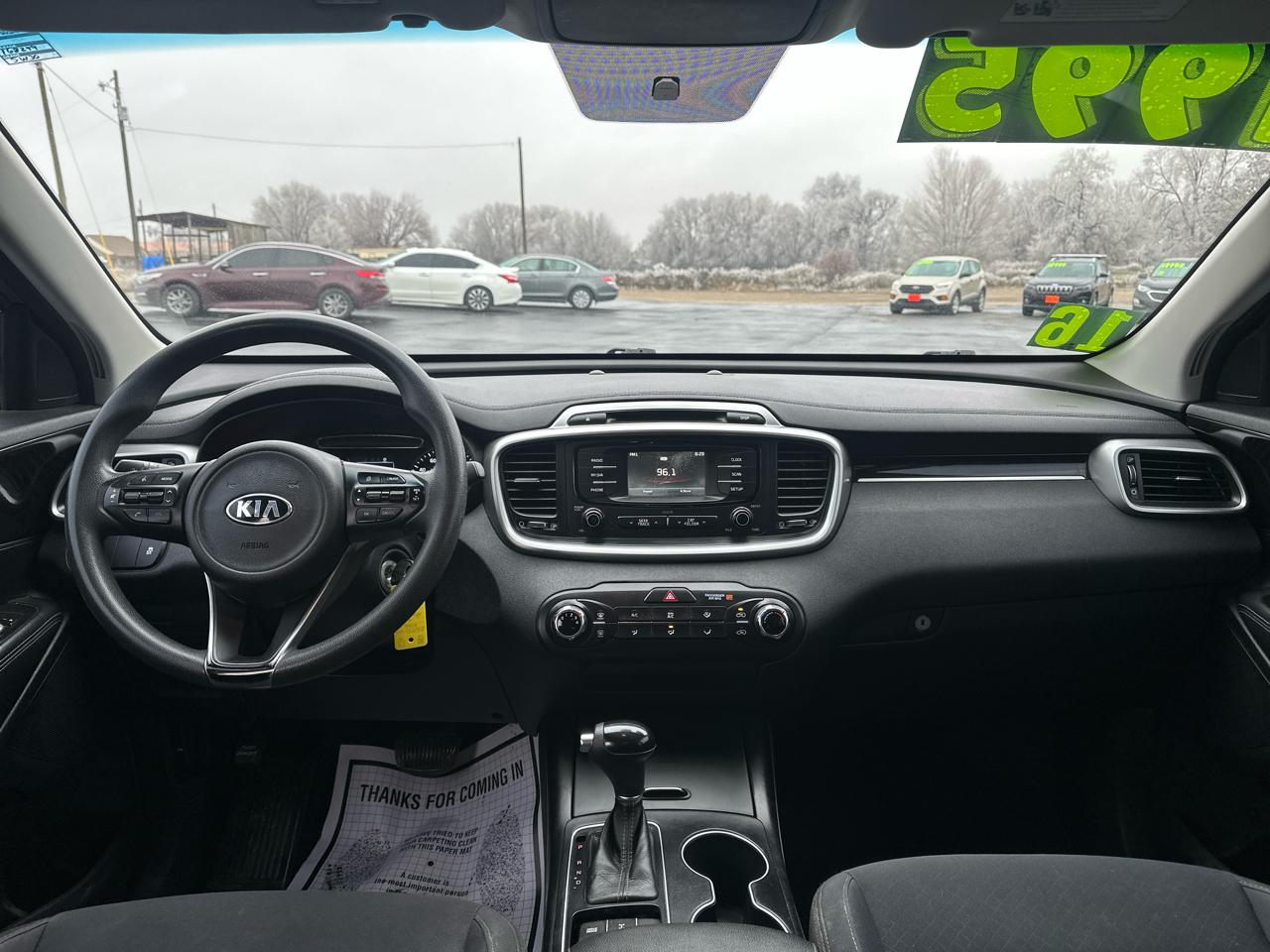 Kia Sorento AWD 4dr 3.3L LX 2016