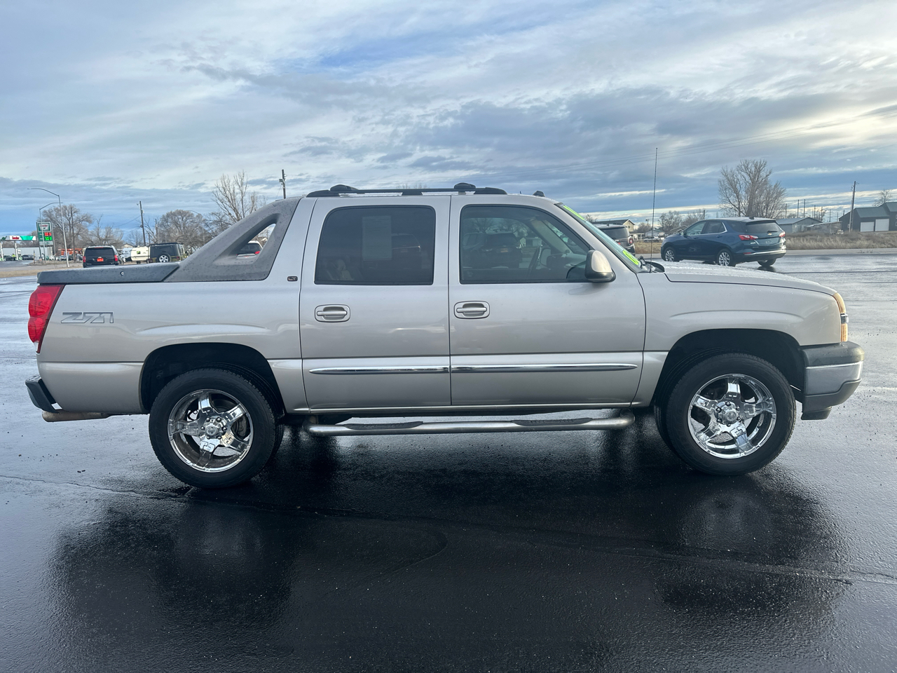 Chevrolet Avalanche 1500 5dr Crew Cab 130" WB 4WD Z71 2005