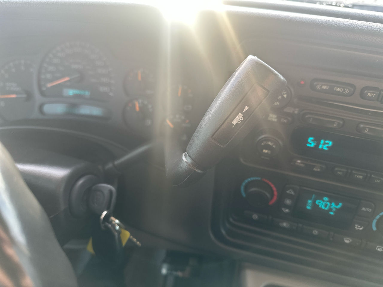 Chevrolet Avalanche 1500 5dr Crew Cab 130" WB 4WD Z71 2005