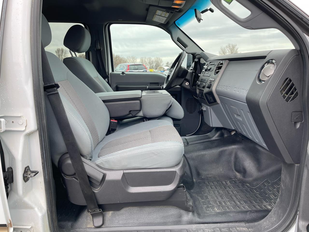 Ford Super Duty F-250 SRW 4WD Crew Cab 156" XLT 2012