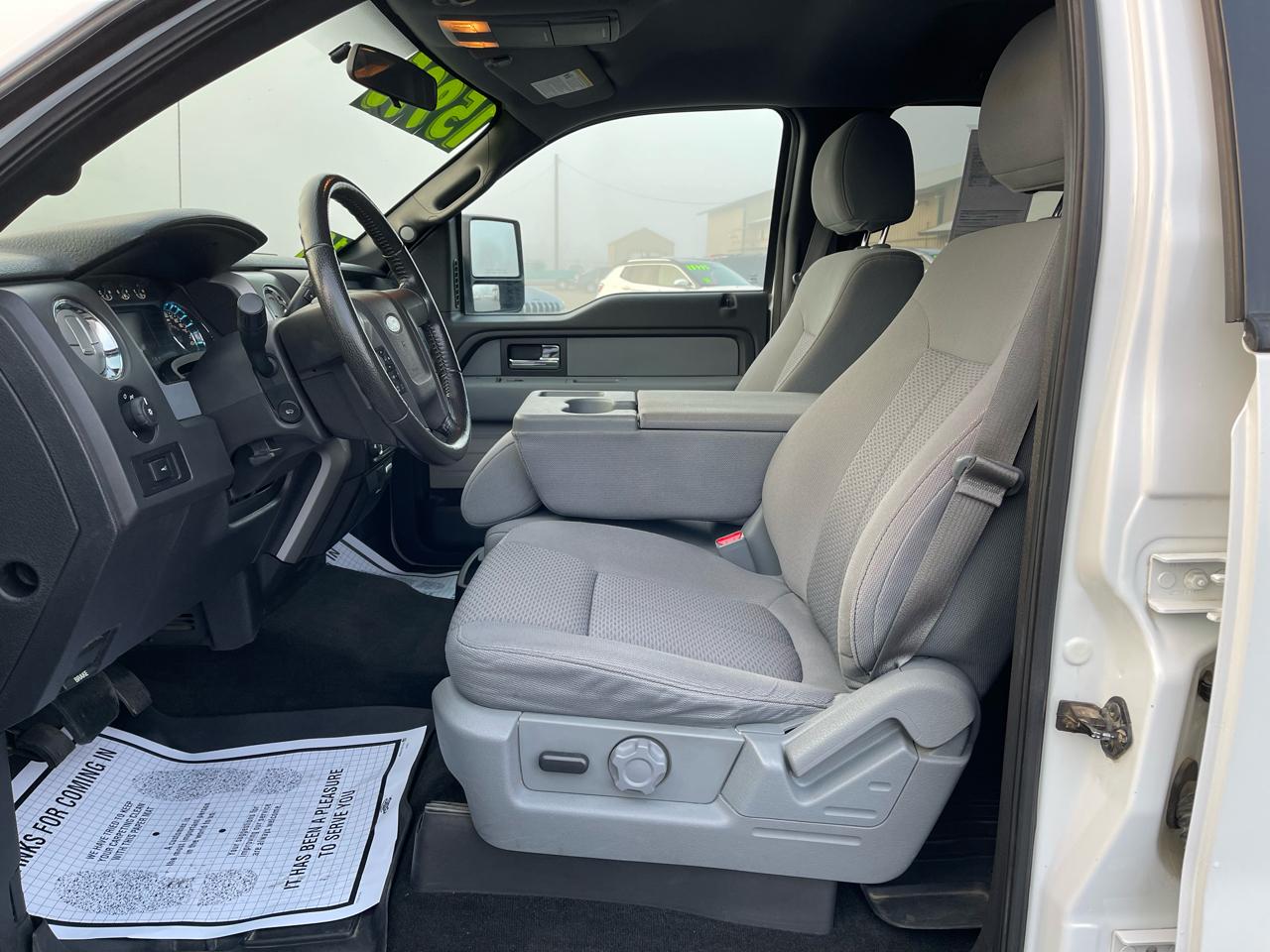 Ford F-150 4WD SuperCrew 157" XLT w/HD Payload Pkg 2013