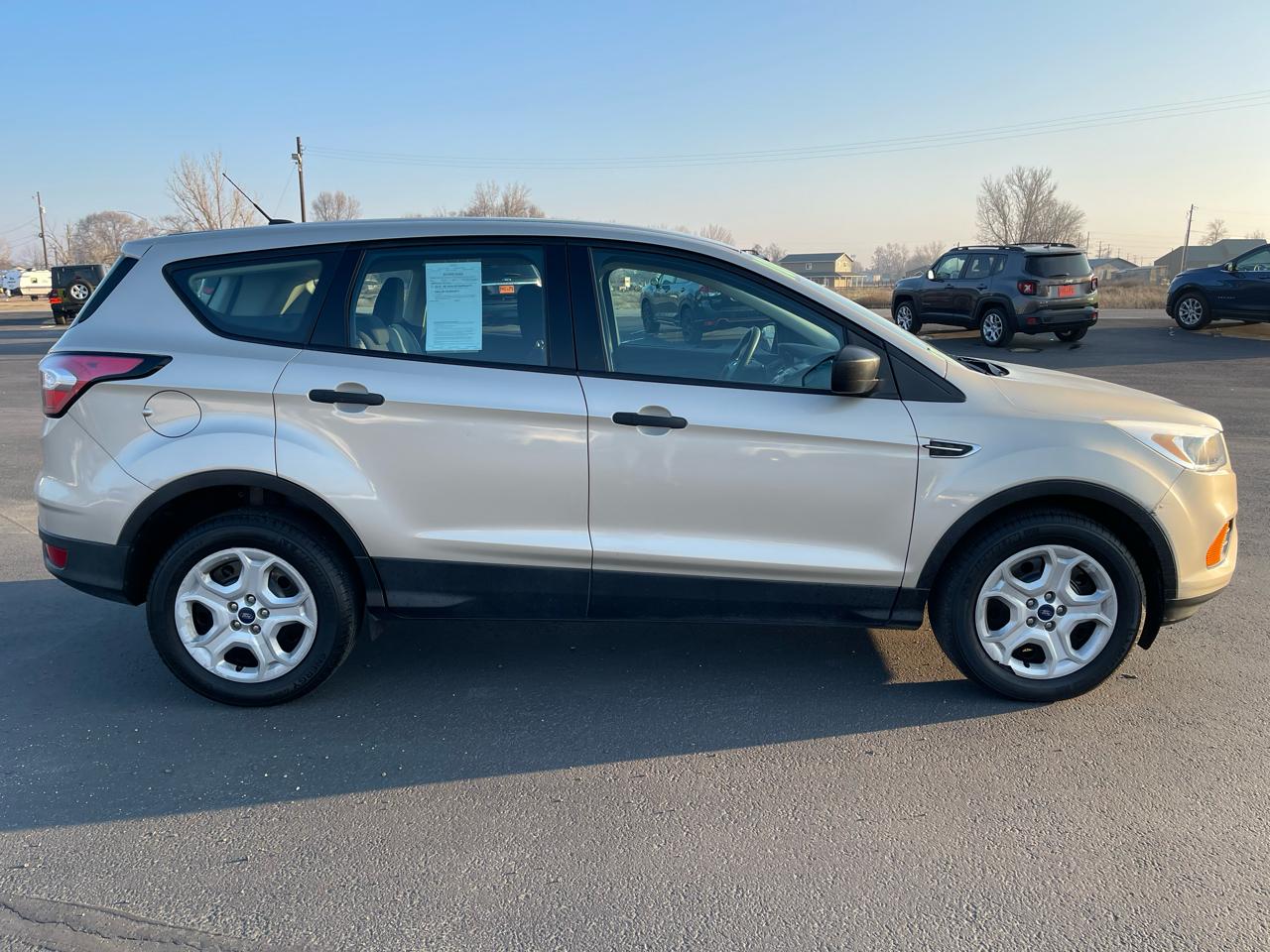 Ford Escape S FWD 2017