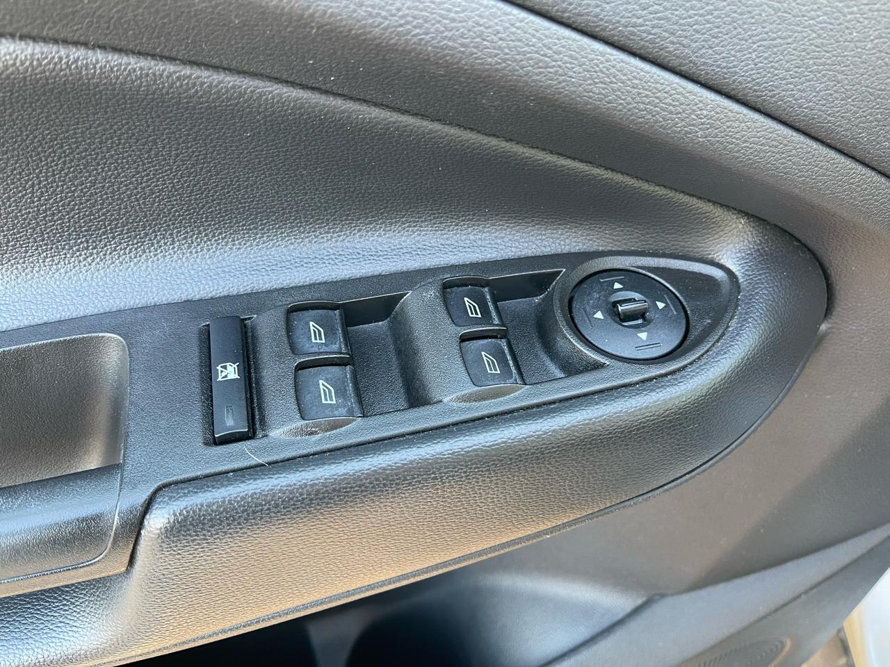 Ford Escape S FWD 2017