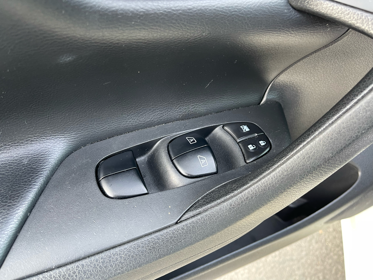 Nissan Altima 2.5 SL Sedan 2017