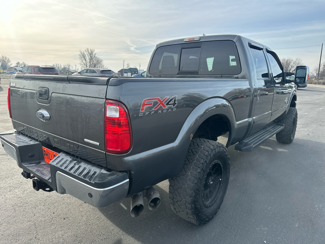 Ford Super Duty F-250 SRW 4WD Crew Cab 156" Lariat 2016