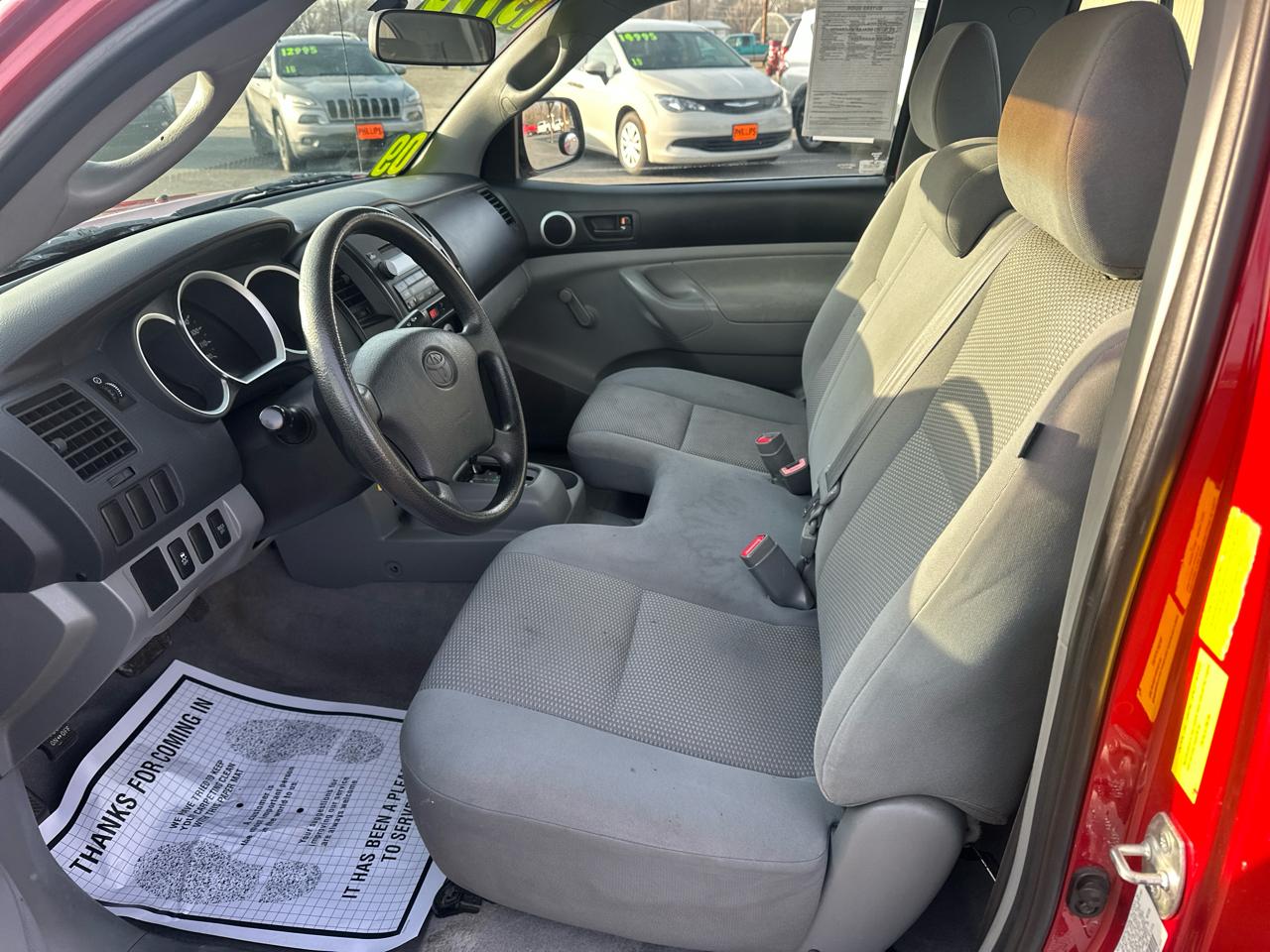 Toyota Tacoma 2WD Reg I4 AT (Natl) 2009