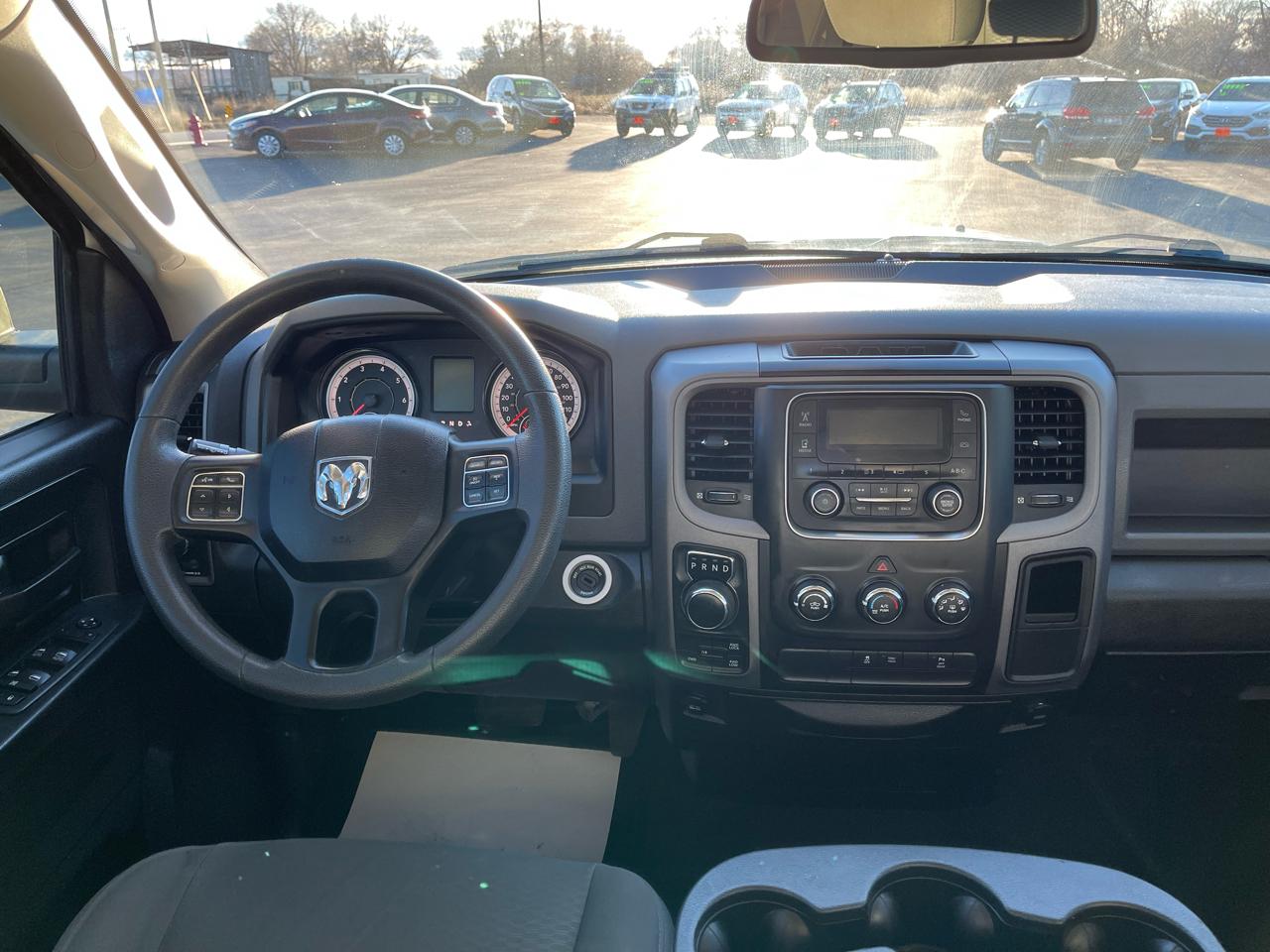 RAM 1500 Classic Tradesman 4x4 Quad Cab 6'4" Box 2019